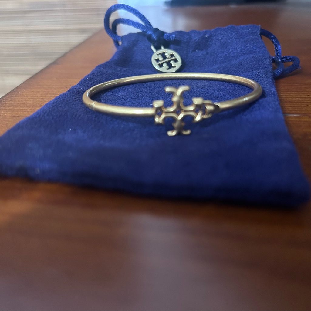Tory Burch Gold Emblem Bracelet 70$